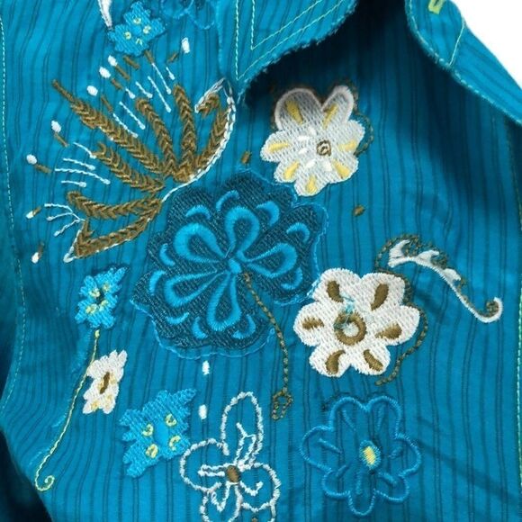 Chico’s button down embroidered collared silk blouse - Picture 2 of 11